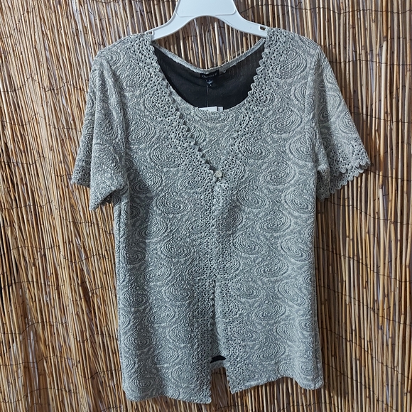 Chances R blouse size medium - Picture 11 of 11